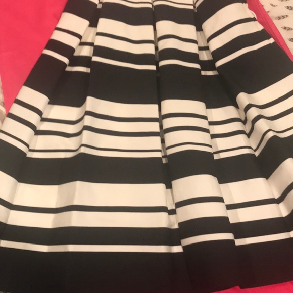 Kate spade signature black and white striped dress - Picture 5 of 5